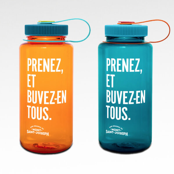 Bouteilles d'eau en plastique de marque Nalgene Mont Saint-Joseph